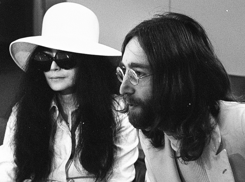 Yoko Ono and Lennon in March 1969 in light colored clothes