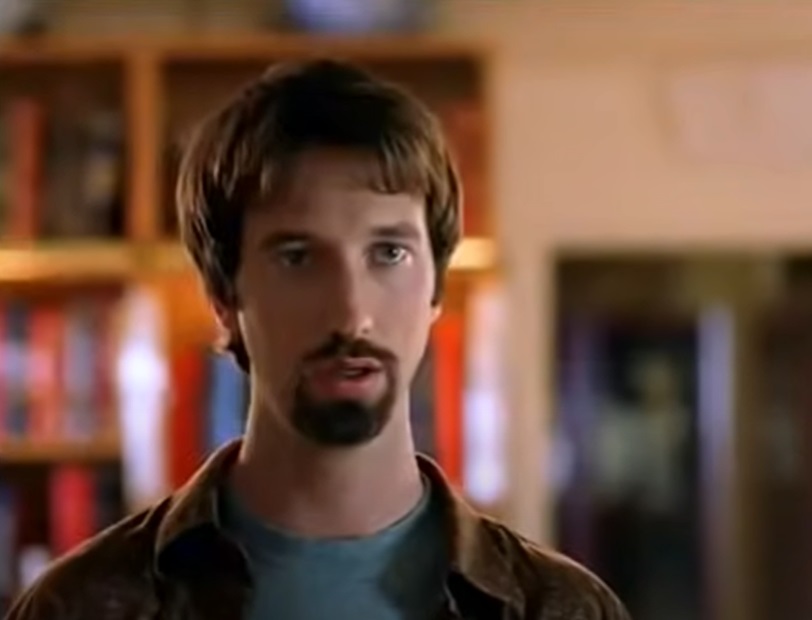 Screenshot from the film Freddy Got Fingered (2001)