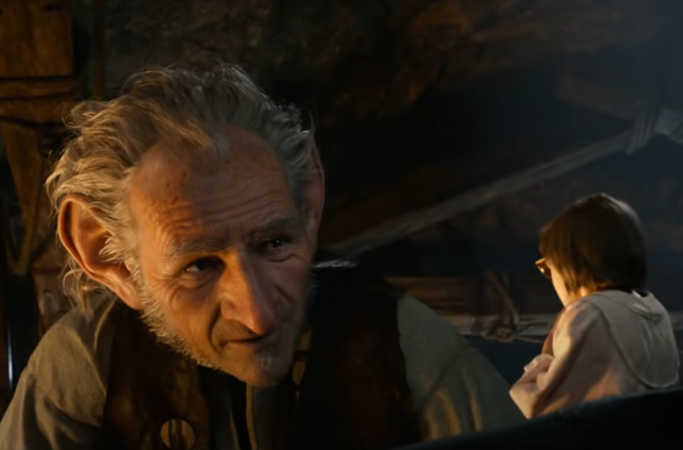 Screenshot from the animated movie - The BFG (2016)