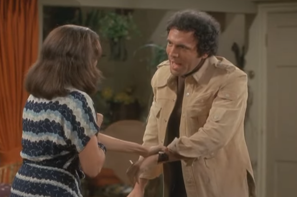 Screenshot from the TV series Rhoda (1974-1978)
