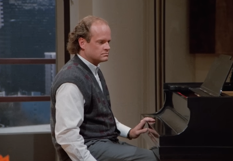 Screenshot from the TV series Frasier (1993-2004)