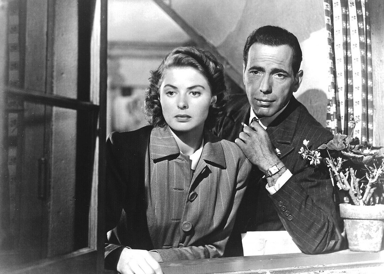 Publicity still of Ingrid Bergman and Humphrey Bogart