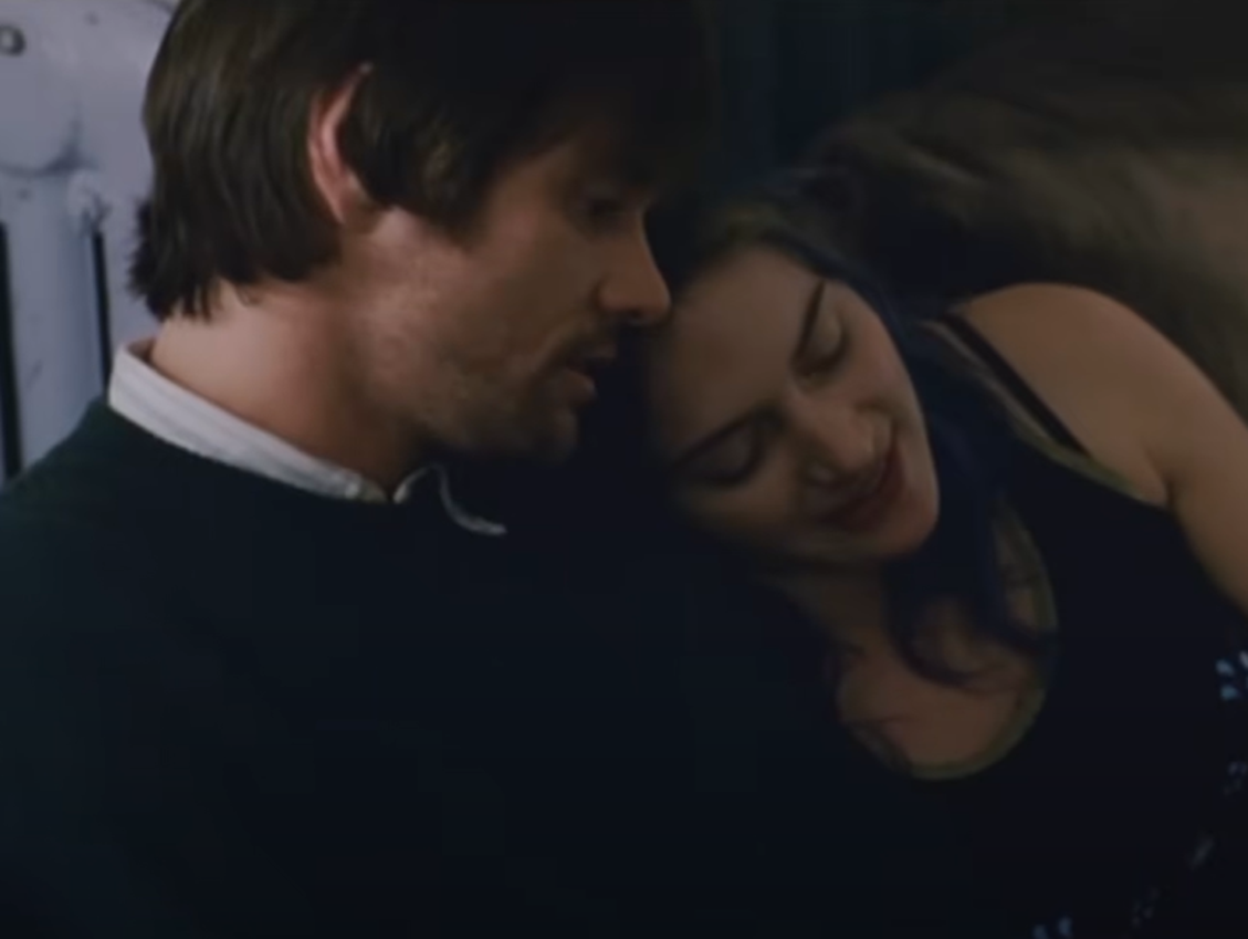 Screenshot from the movie Eternal Sunshine Of The Spotless Mind (2004)