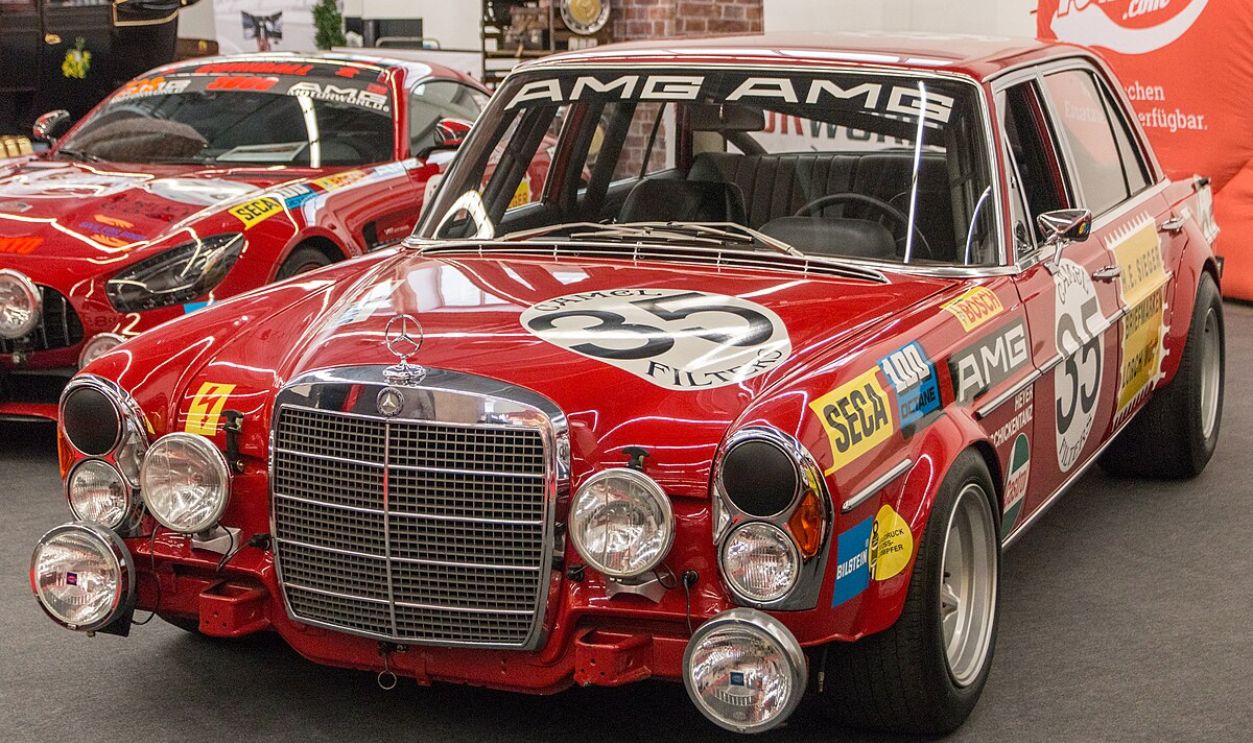 AMG W 109 300 SEL 6.8 IAA 2019