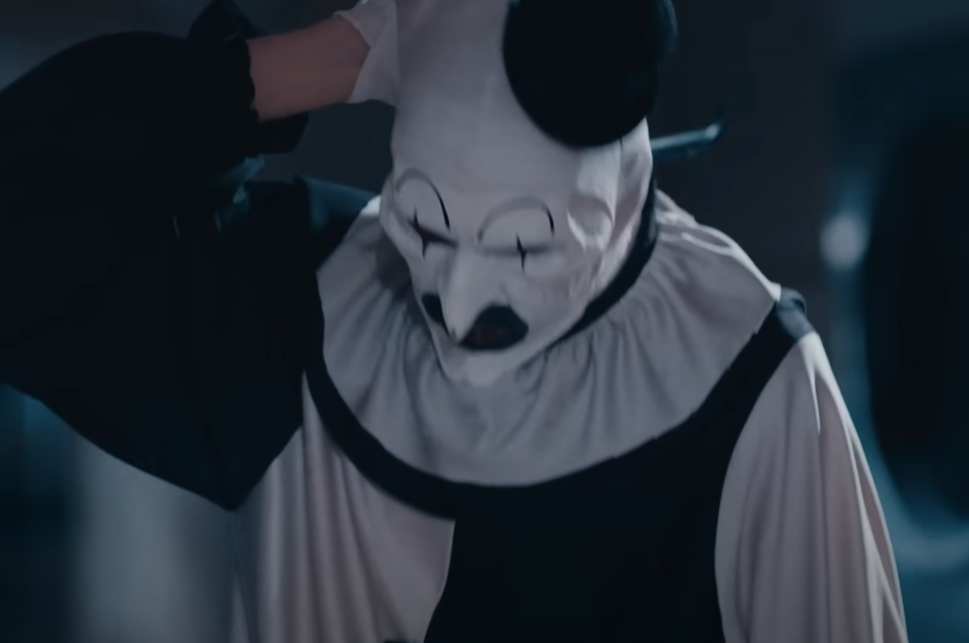 Screenshot of Terrifier 2 (2022)