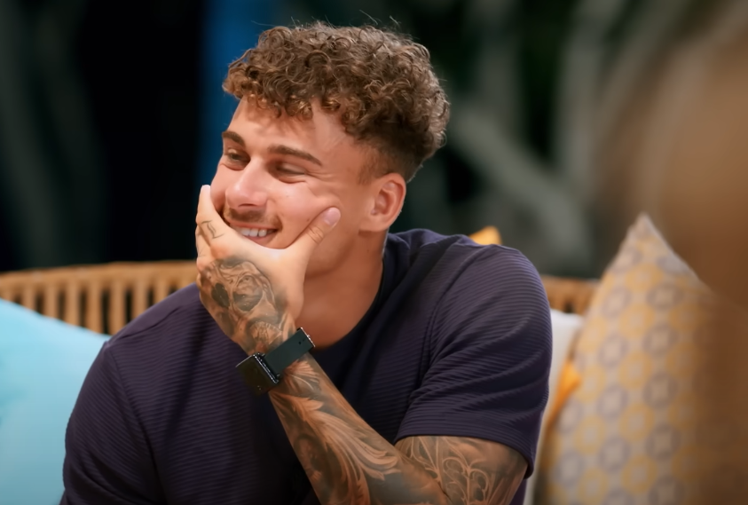 A screenshot of the TV show Too Hot To Handle