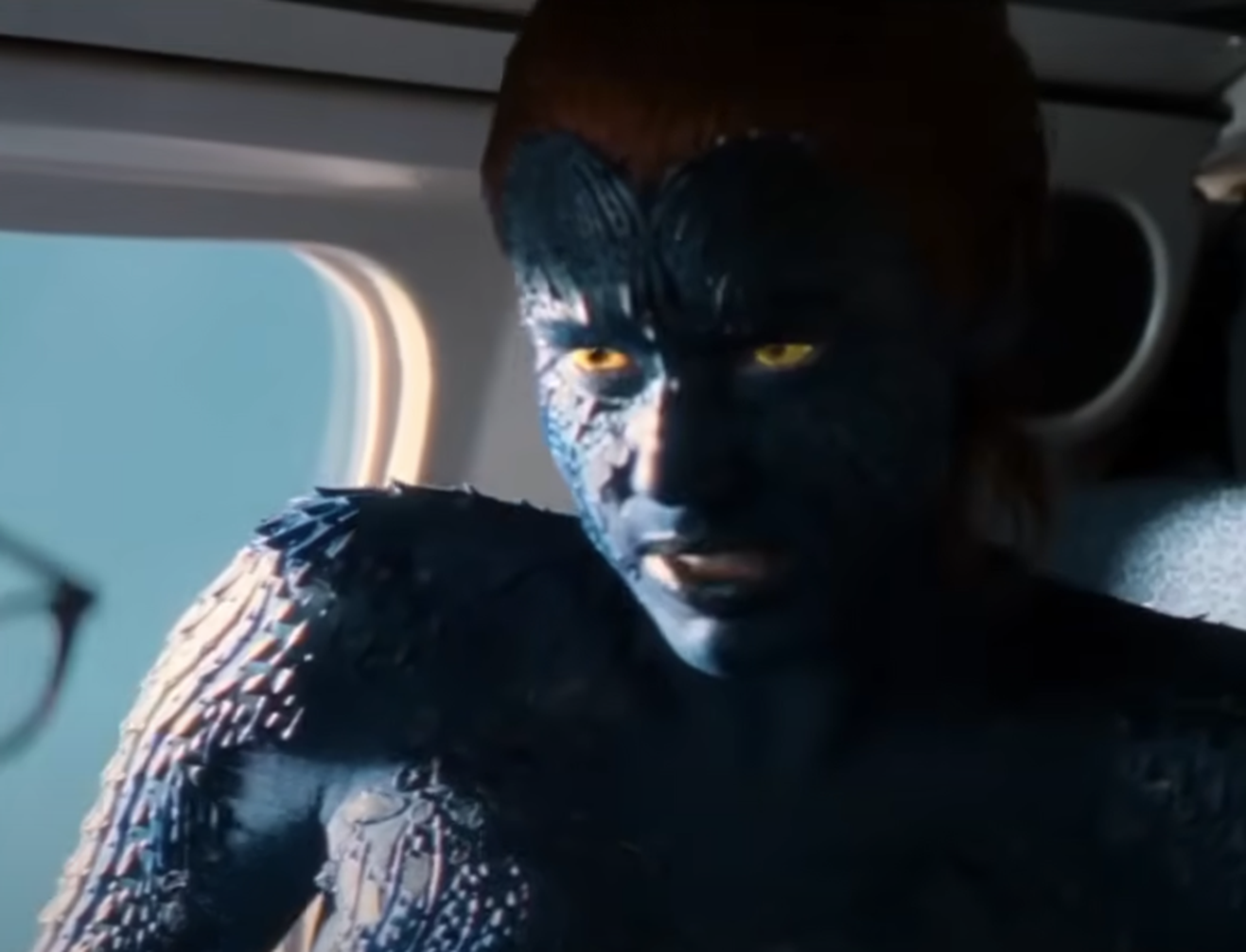 Screenshot of Rebecca Romijn from - X-Men (2000)