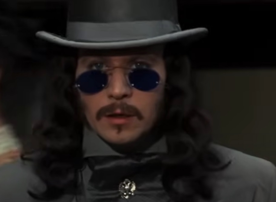 Screenshot from the movie Bram Stoker's Dracula (1992)