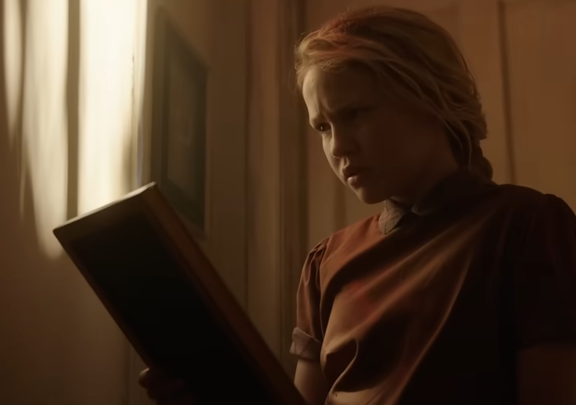 A screenshot of the movie Annabelle: Creation