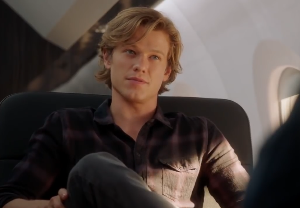 Screenshot from the TV series MacGyver (2016-2021)