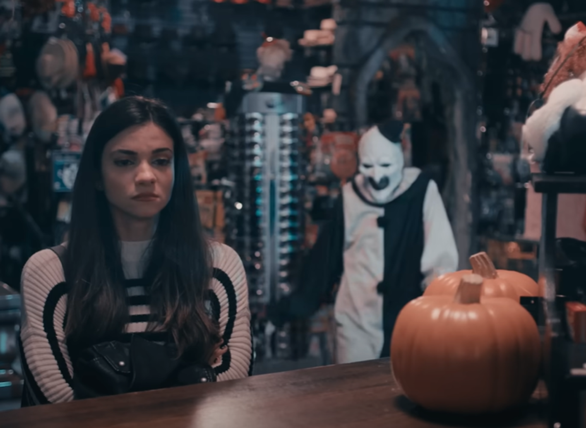 Screenshot of Lauren LaVera from the movie - Terrifier 2 (2022)