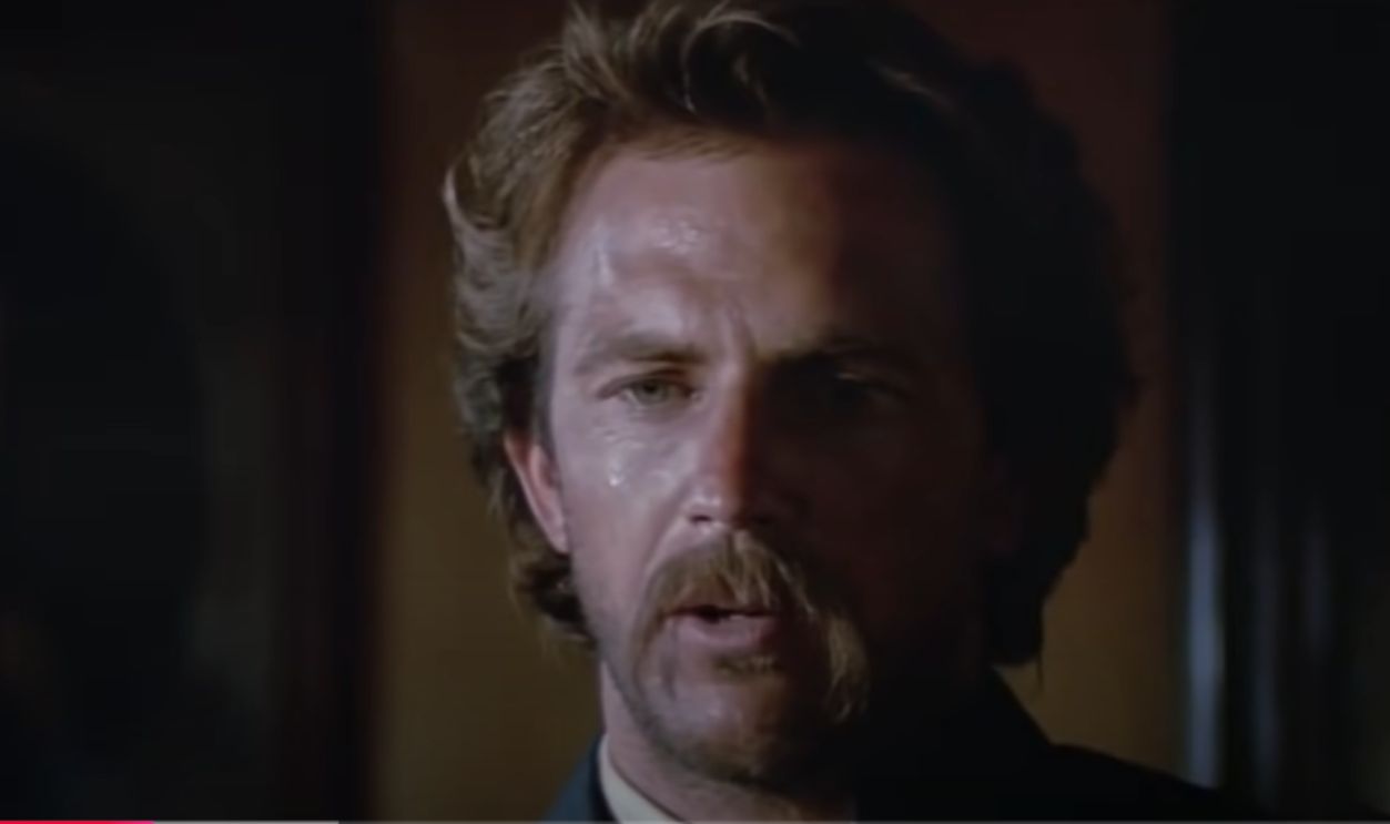 Dances with Wolves (1990)