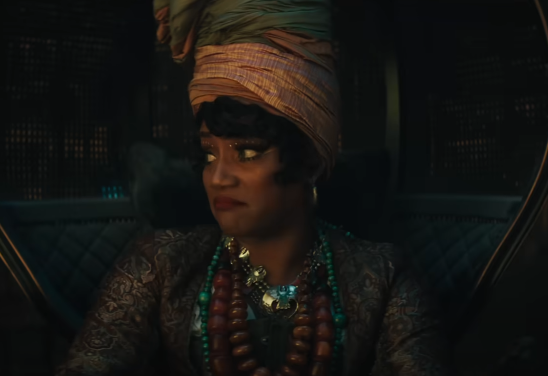 A screenshot of the movie Haunted Mansion