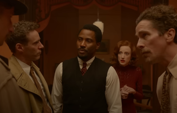 A screenshot of the movie Amsterdam