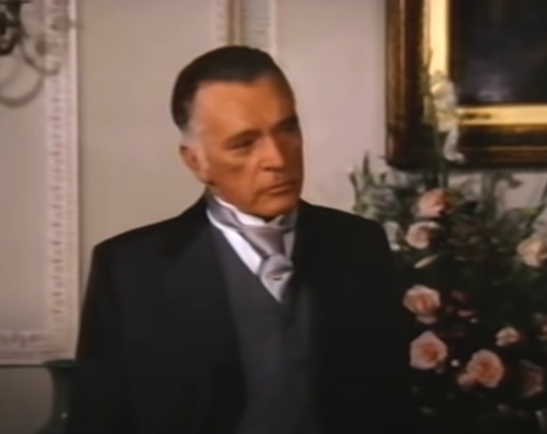 Screenshot of Richard Burton from - Ellis Island (1984)