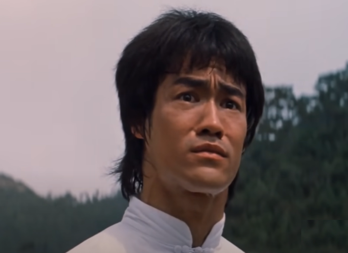 Screenshot of Bruce Lee from - Enter the Dragon (1973)
