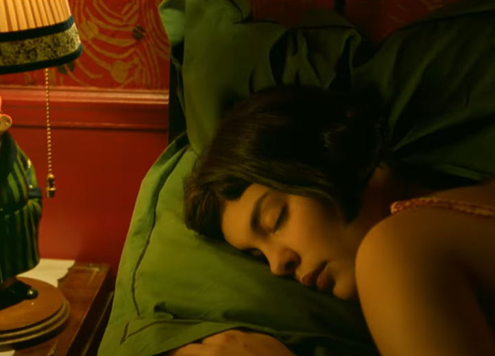 A screenshot of the movie Amélie