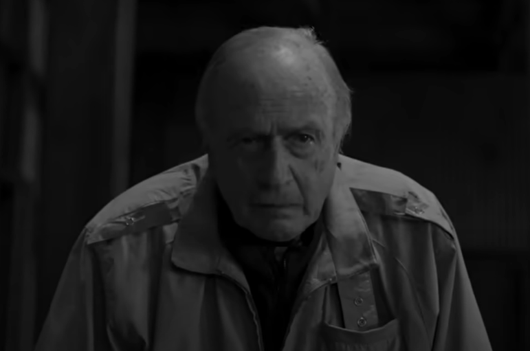 Screenshot of the movie El Conde