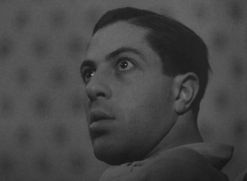 Screenshot of Vampyr (1932), man in bed
