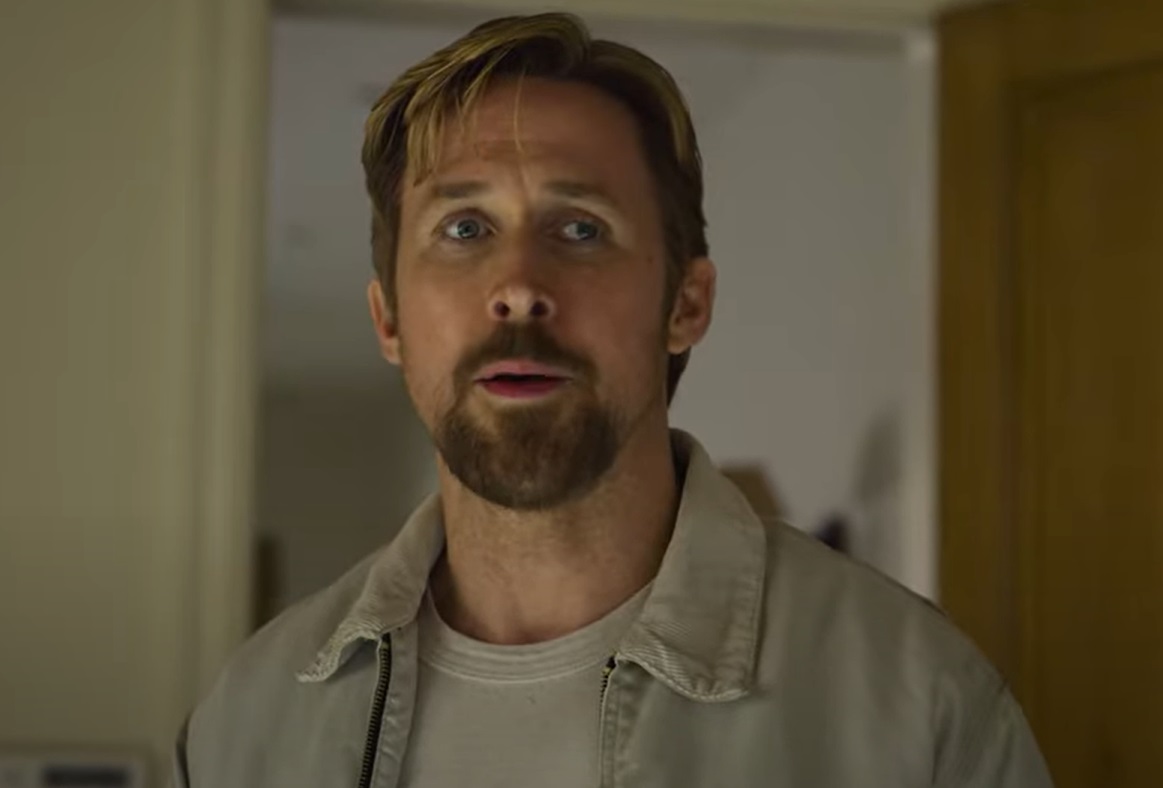 Screenshot from the movie The Gray Man (2022)