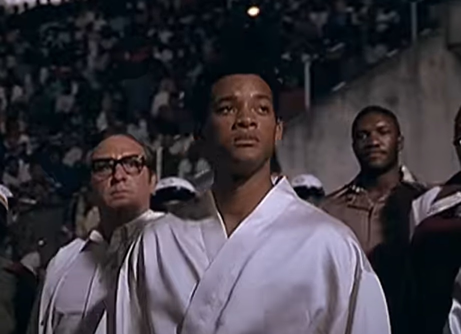 Screenshot from the movie Ali (2001)