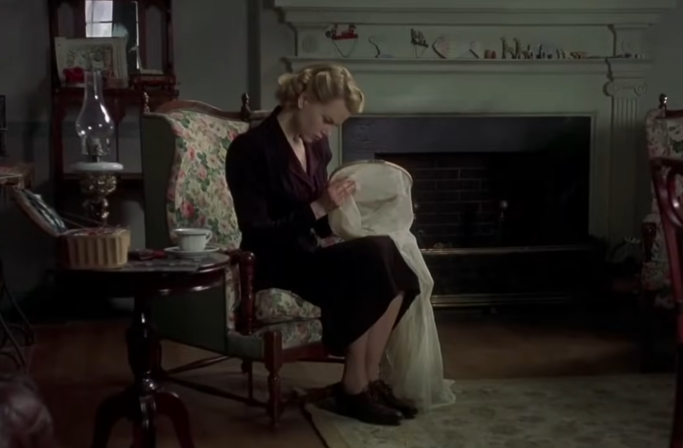 Screenshot from the movie The Others (2001)