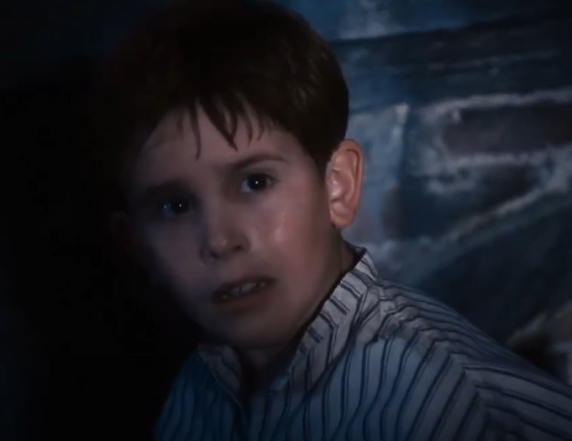 Screenshot from the film James and the Giant Peach (1996)