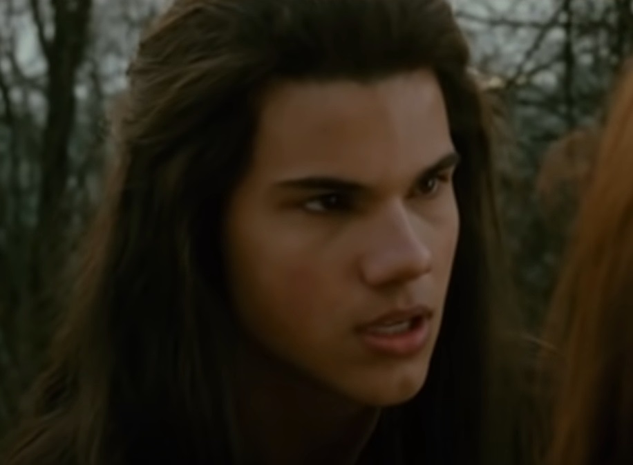 Screenshot from the film The Twilight Saga: New Moon (2009)