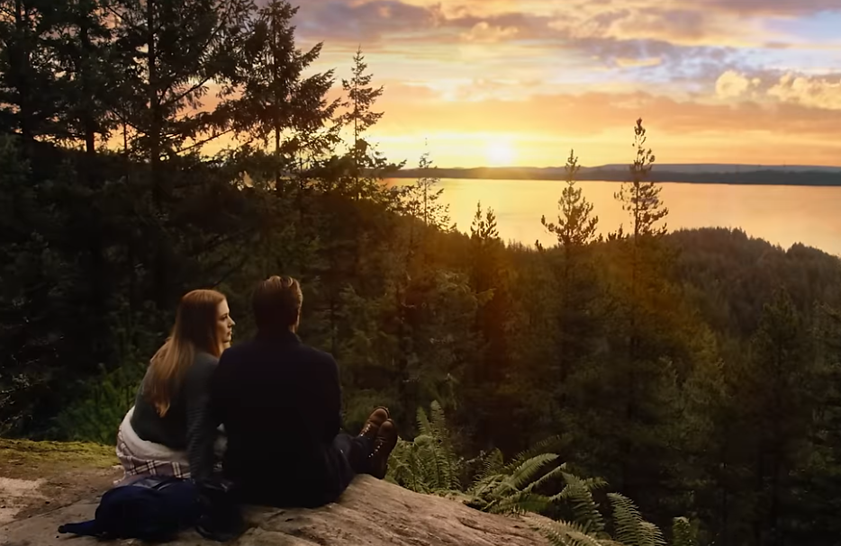 Screenshot from the TV series Virgin River 2019-