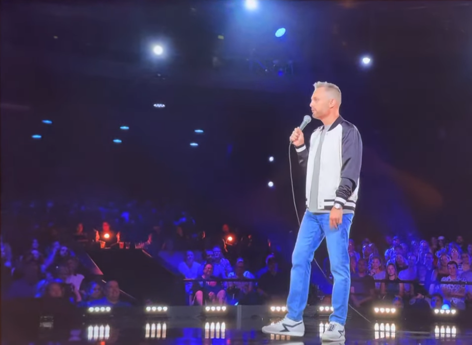 Screenshot from the TV show Your Friend, Nate Bargatze (2024)