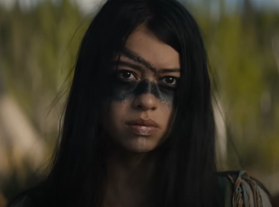 Screenshot from the film Prey (2022)