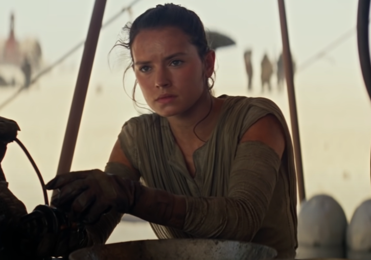 Screenshot of the movie Star Wars: Episode VII - The Force Awakens