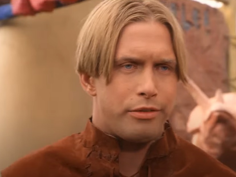 Screenshot from the film The Flintstones in Viva Rock Vegas (2000)