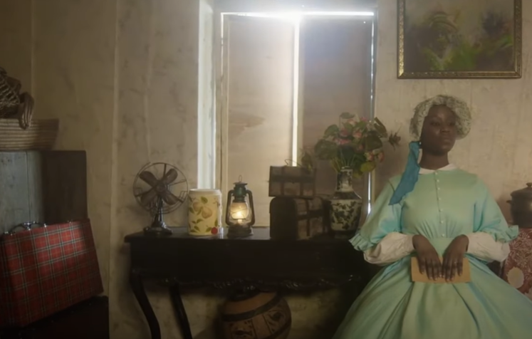 Screenshot of the short movie Conversations from the Past (2024)