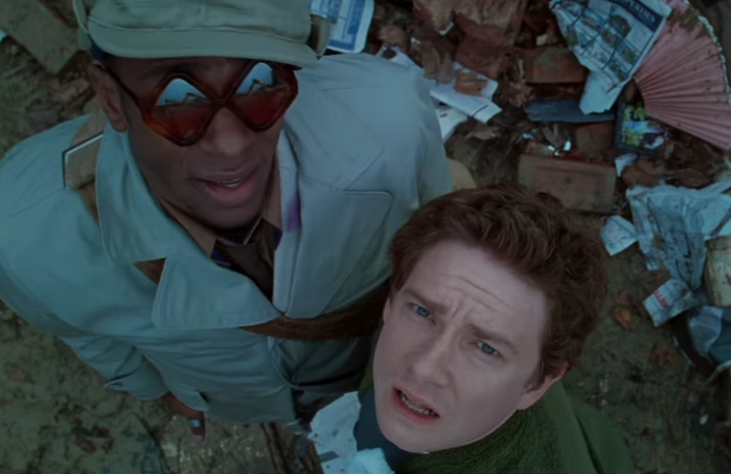 Screenshot from the movie The Hitchhiker's Guide to the Galaxy (2005)