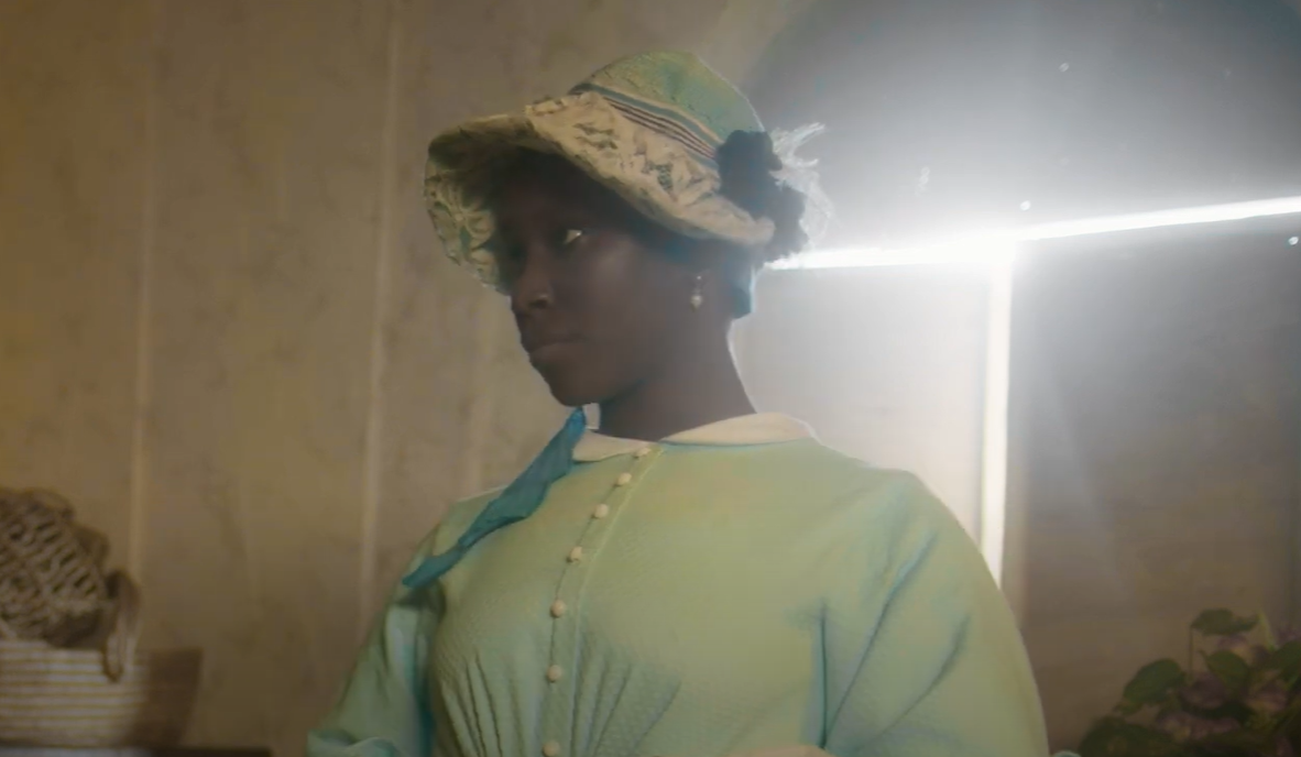 Screenshot of the short movie Conversations from the Past (2024)