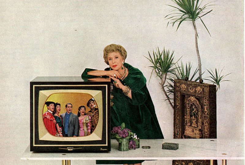 Color TV ad featuring milliner Lilly Daché