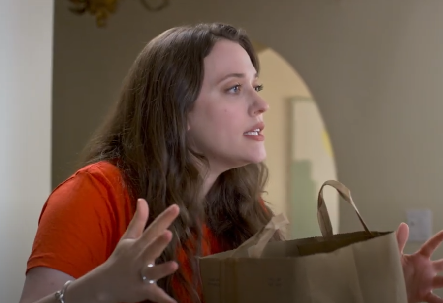 Screenshot of the movie Friendsgiving