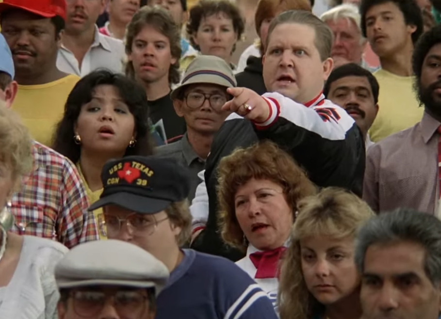 Screenshot from the movie The Naked Gun: From the Files of Police Squad! (1988)