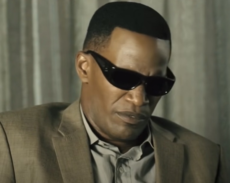 Screenshot from the film Ray (2004)