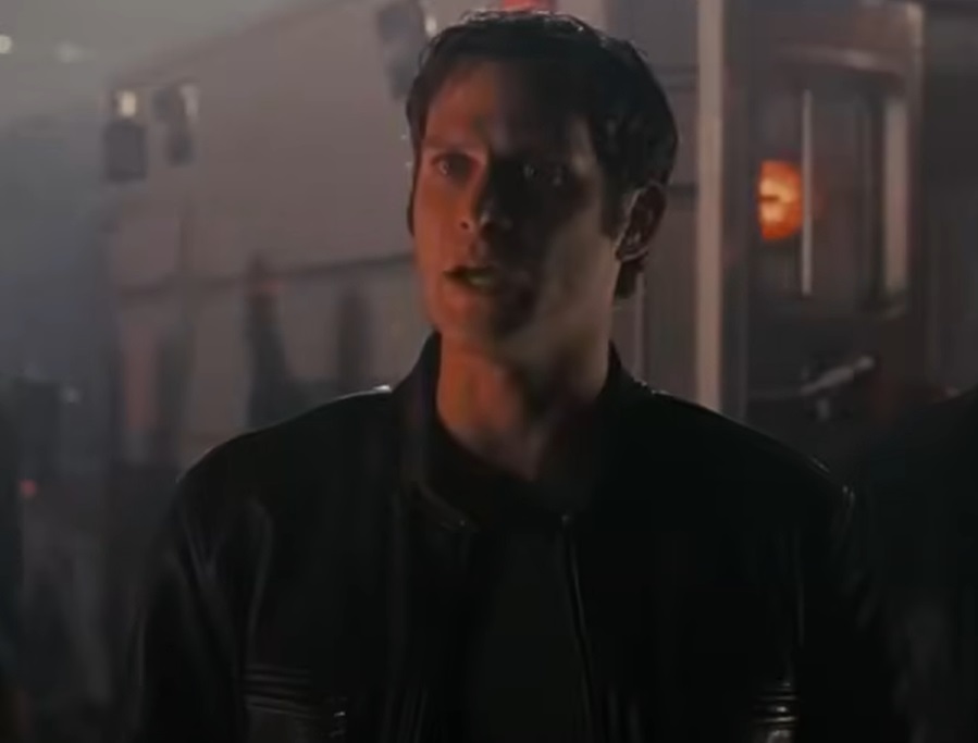 A visually captivating still taken from a pivotal moment in the film Aliens vs. Predator: Requiem (2007)