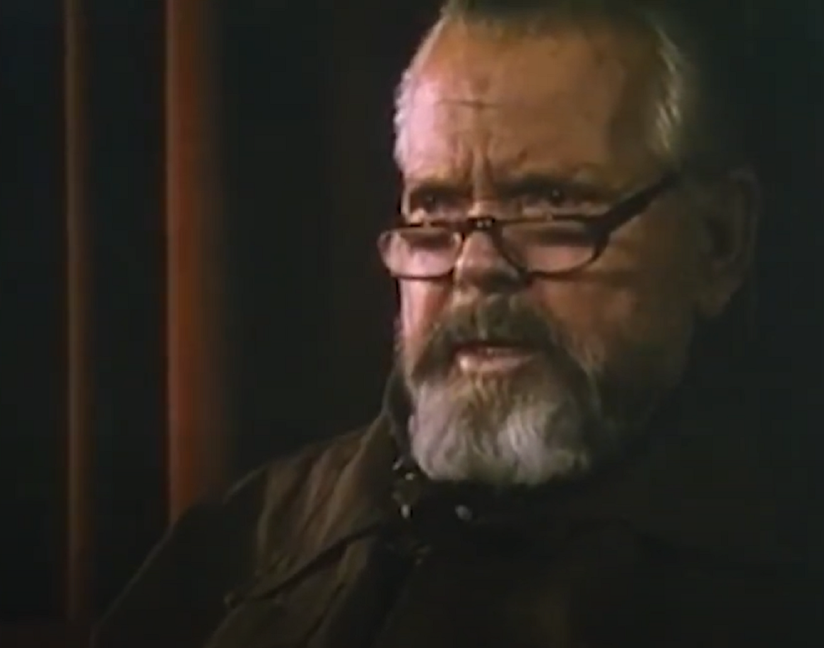 Screenshot of Orson Welles from - Someone to Love (1987)