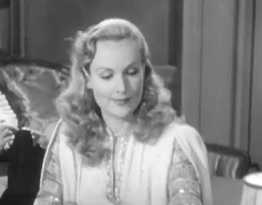 Screenshot of Carole Lombard from - To Be or Not to Be (1942)