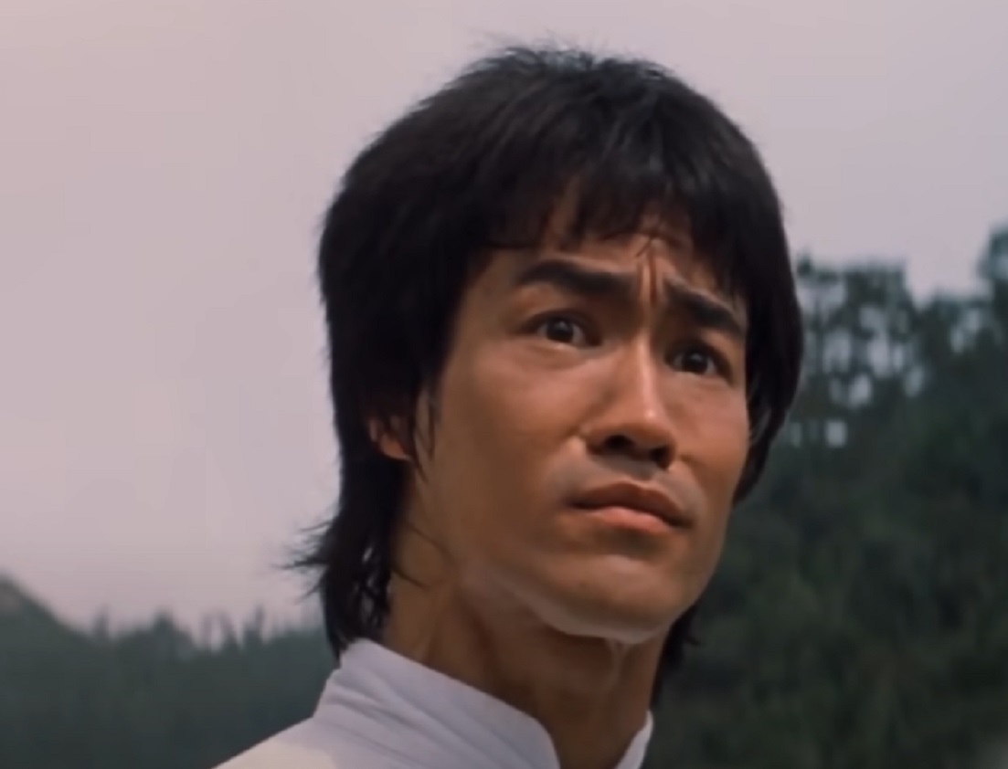 Screenshot of Bruce Lee from - Enter the Dragon (1973)