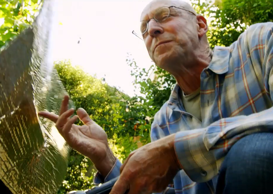 Screenshot from the TV show Cooked (2016)