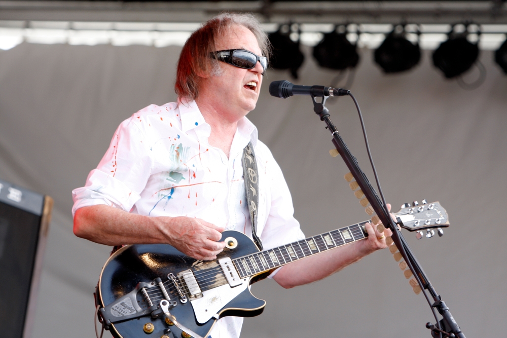 Neil Young at the 2009 New Orleans Jazz and Heritage Festival