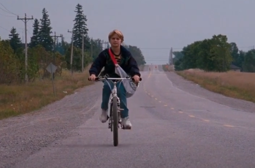 A screenshot of the movie In The Mouth Of Madness