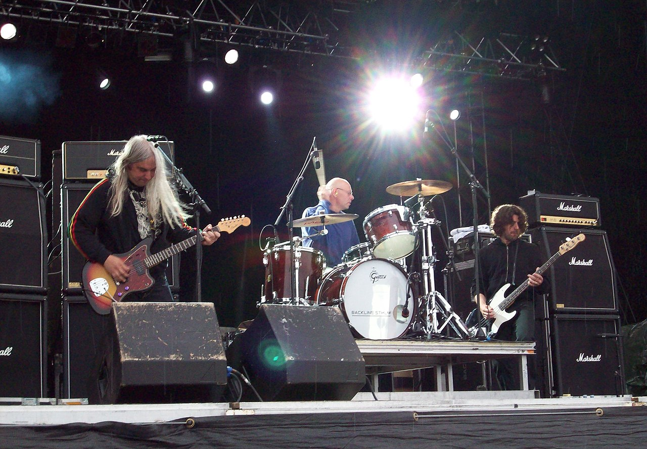 American rock band Dinosaur Jr.