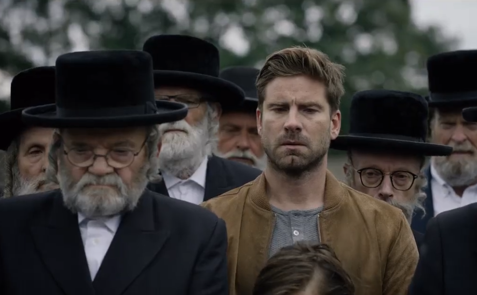 Screenshot from the TV series Rough Diamonds 2023-