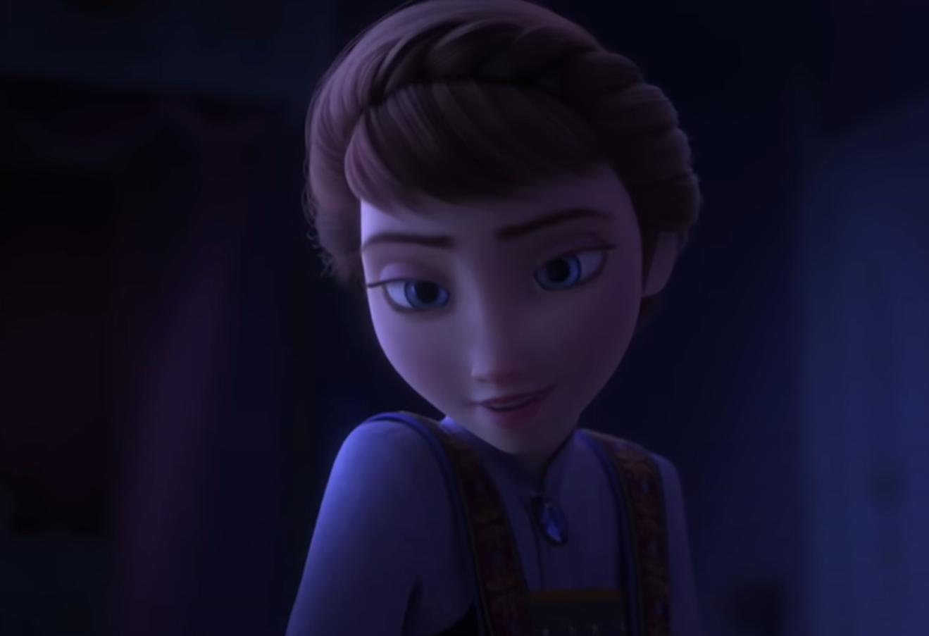 Screenshot of Jennifer Lee (Queen Iduna) - from Frozen (2013)